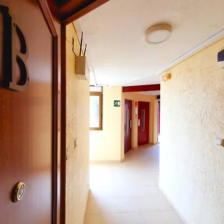 Damas - 23 B, Primera Linea, Playa Levante *